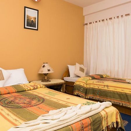 Peace Eye Guest House Pokhara Exterior foto