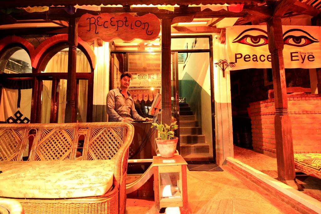Peace Eye Guest House Pokhara Exterior foto