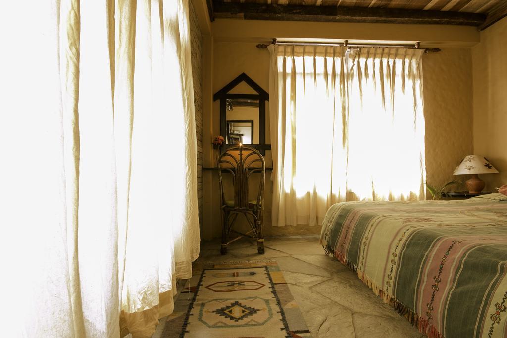 Peace Eye Guest House Pokhara Habitación foto